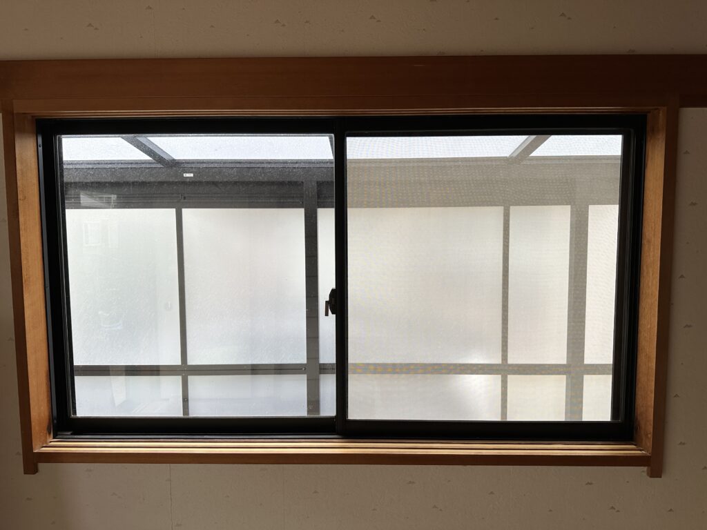 【加古川市】話題の先進的窓リノベを利用して内窓リフォーム