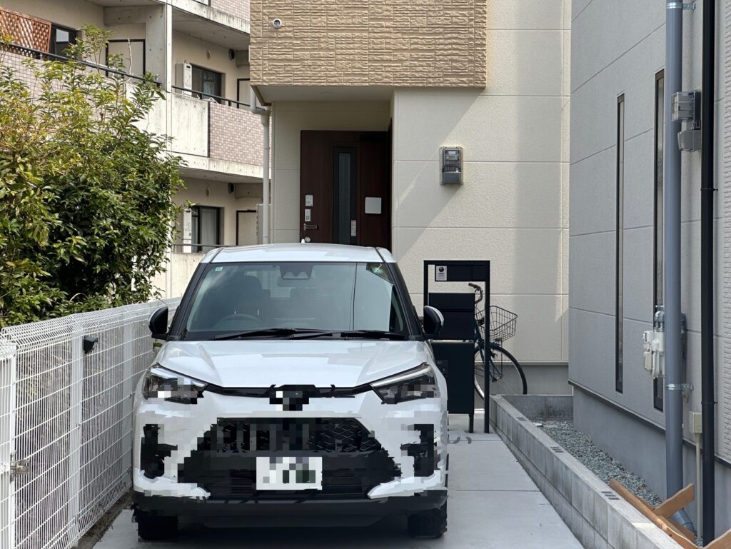 西宮市H様邸 カーポート・テラスポートで全体の統一感を