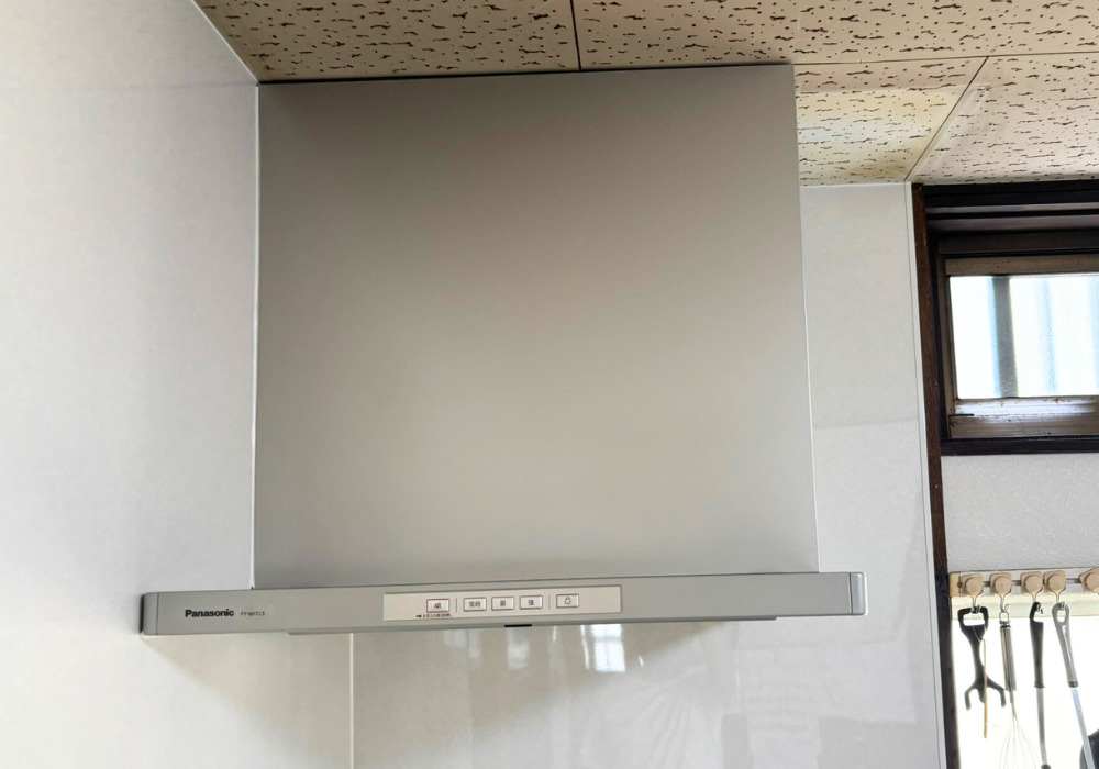 加古川市リフォーム　M様邸　レンジフード施工後