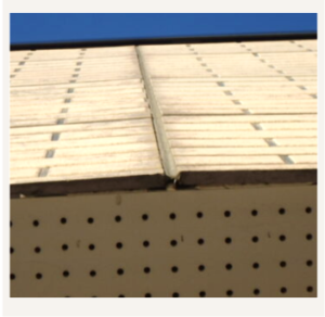 サイディングが反っている外壁