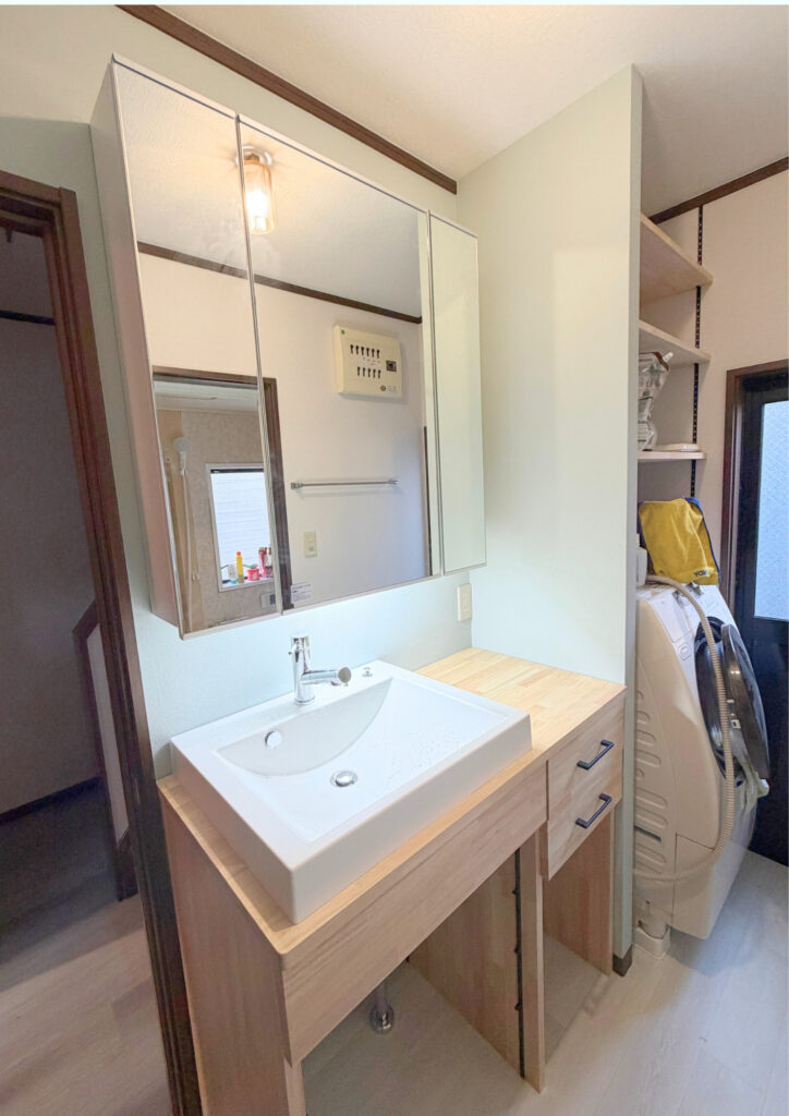 加古郡リフォーム　たった1つのオリジナル洗面台でワンランクアップのリフォーム。