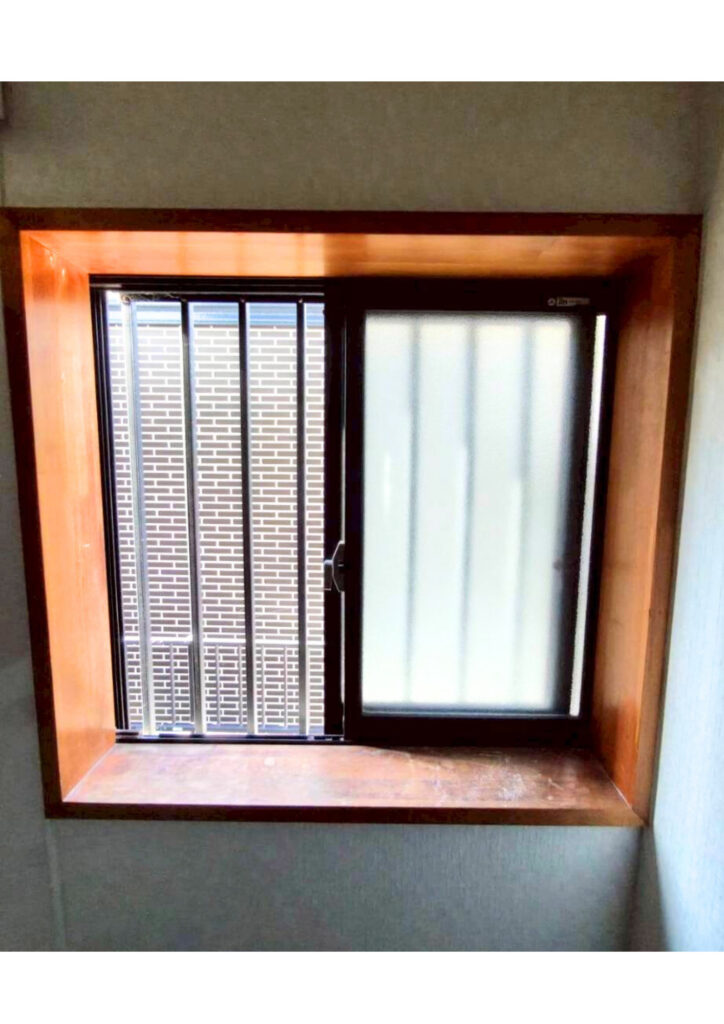 明石市　先進的窓リノベ補助金で 内窓が約61万円お得になりました！