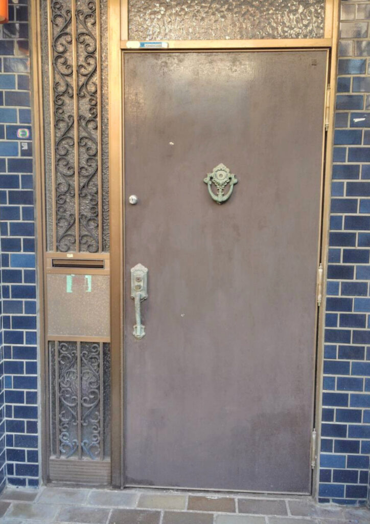 明石市　お家が生まれ変わる！断熱だけではないデザインもこだわったドアと窓リフォーム※作成済みです