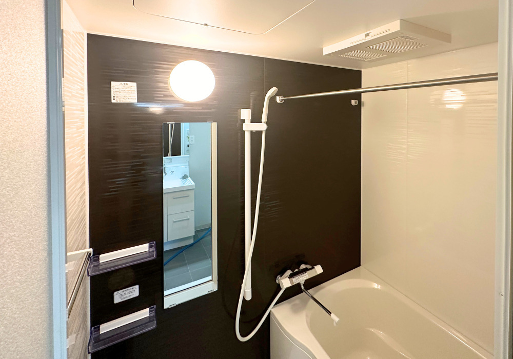明石市リフォーム　マンションフルリノベ　浴室　施工後