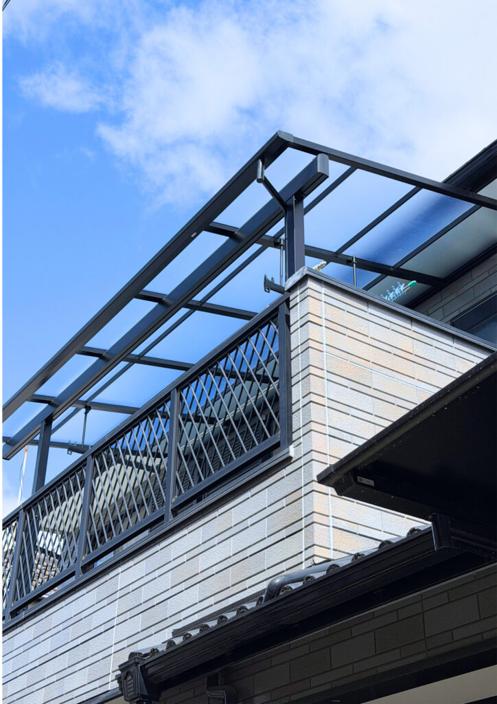 明石市リフォーム　Y様邸　テラスポート　施工後　LIXI　スピーネ