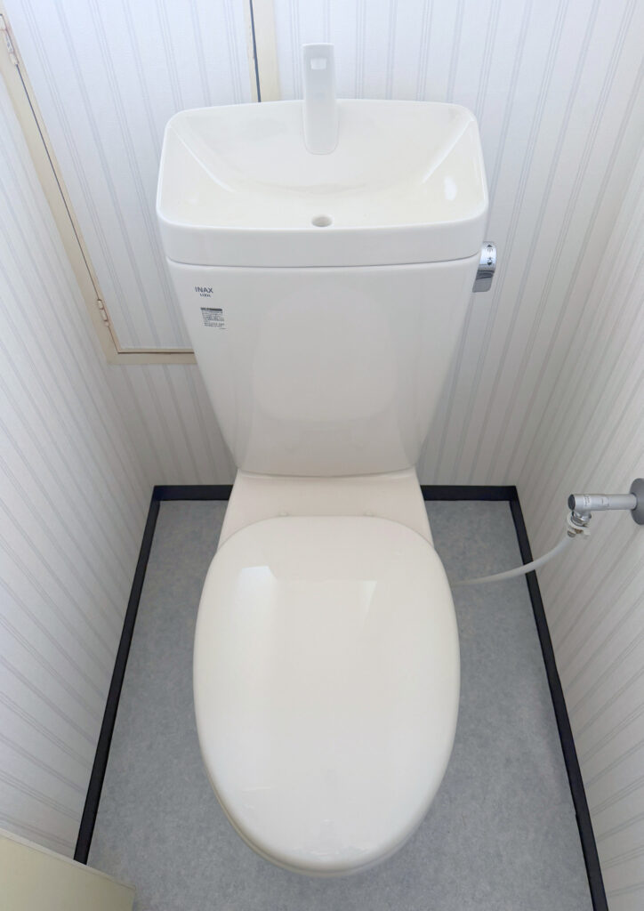 明石市　内装パックがついたローコストトイレリフォーム　