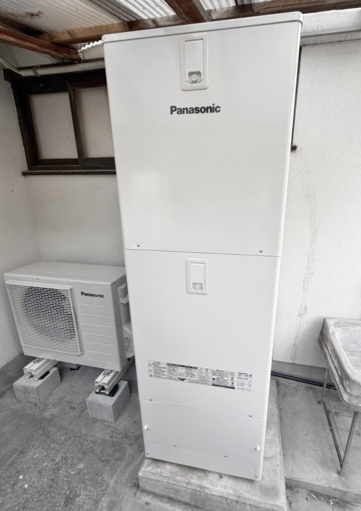 明石市　電気温水器からの取り替えでさらにお得！エコキュート工事