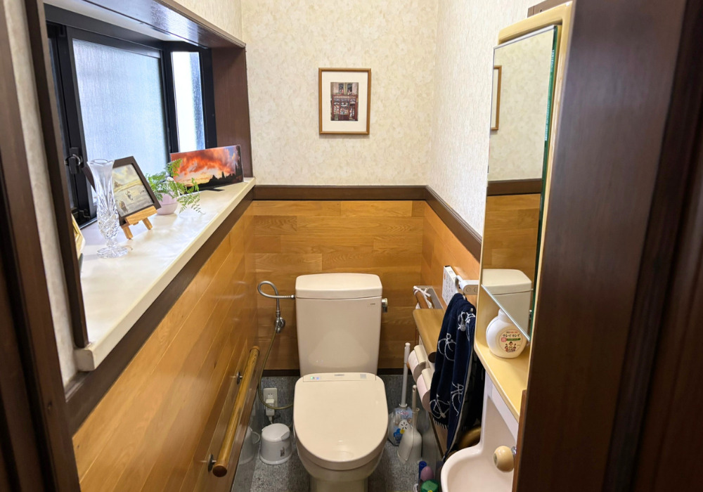 明石市トイレリフォーム　安心して使いやすく一新しました。