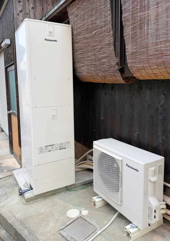 加古郡稲美町で追い炊きが使えるエコキュートを新設しました！